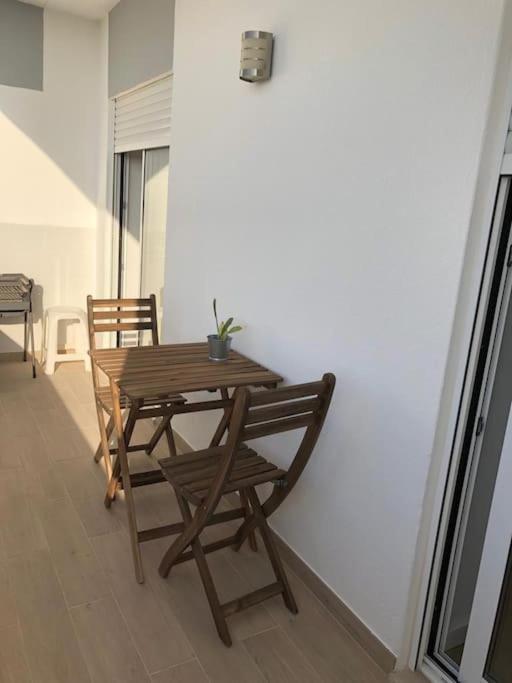 Apartamento T2 Montegordo A 500 M Da Praia Монте-Гордо Экстерьер фото